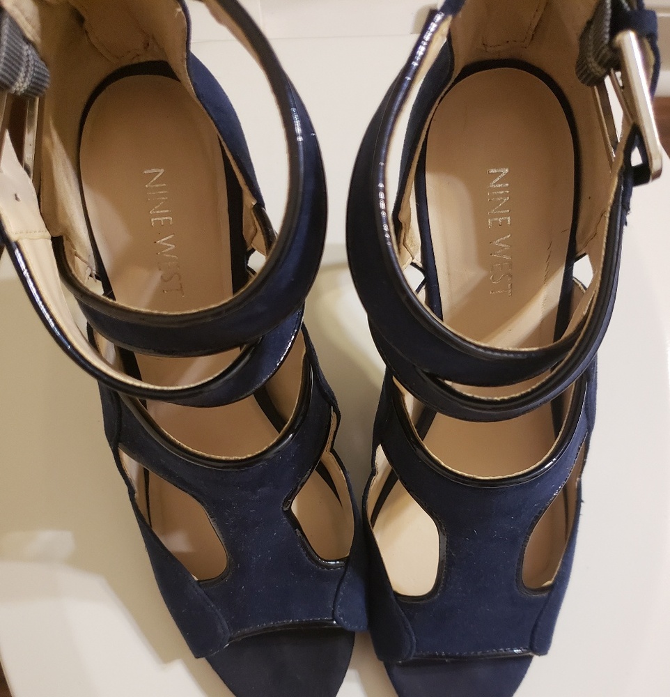 Nine west navy strappy heels